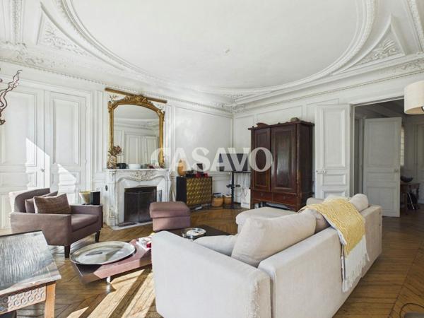 Vente Appartement 7 pièces de 146m² - 75018 Paris