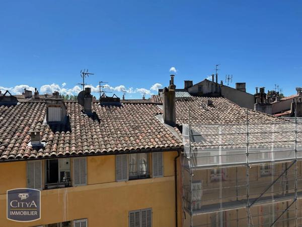 Appartement à louer 2 pièces 66.62m² Aix-en-Provence (13100)