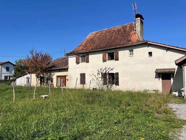 Vente Maison 9 pièces 261 m2 à Sauveterre-de-Béarn