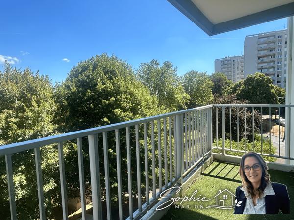 Appartement
         3 pièces
        - 68 m² Exclusivité 209 000 € *
