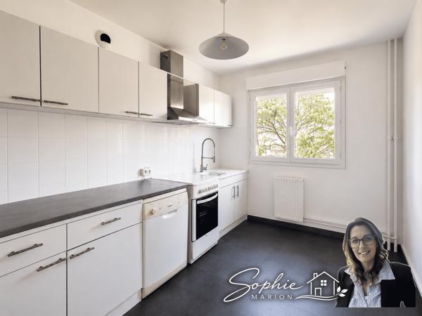 Appartement
         3 pièces
        - 68 m² Exclusivité 209 000 € *