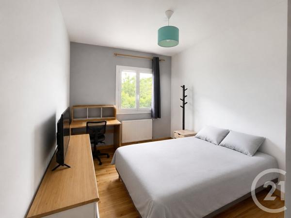 Maison à vendre  4 pièces - 106 m 2   FARGUES ST HILAIRE  - 33