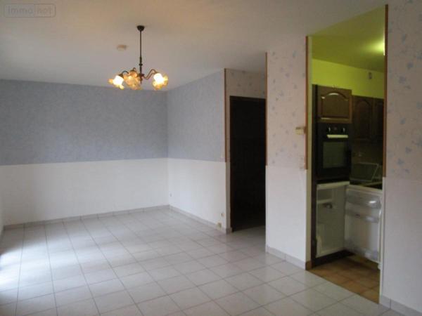 Appartement à louer à Châlons-en-Champagne dans la Marne (51000), ref : 51084-L568