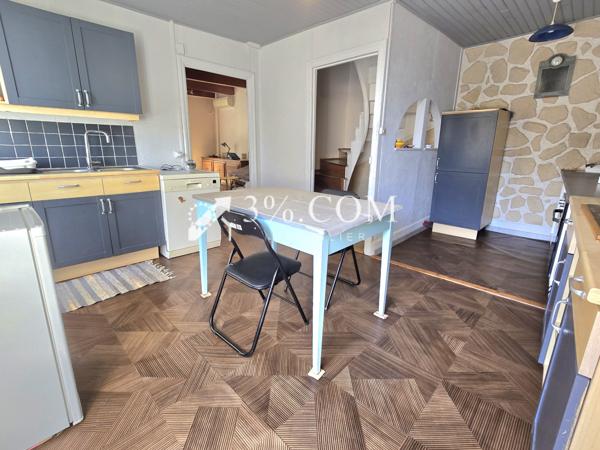 Maison de village 5 pièce(s) 3 chambre(s) 127 m²