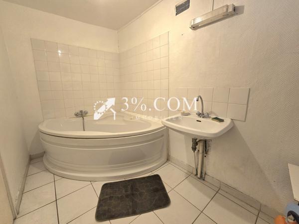 Maison de village 5 pièce(s) 3 chambre(s) 127 m²