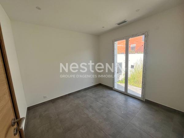 Maison de 2025 de 73 m2 avec garage