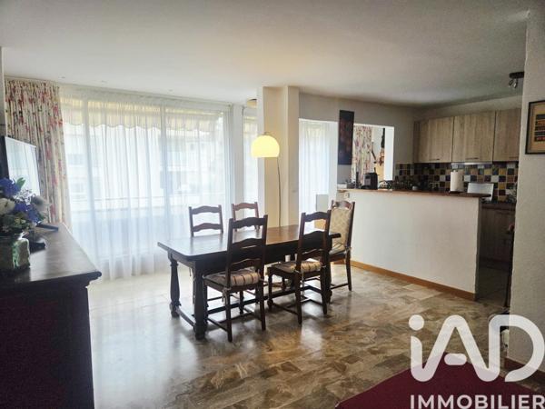 Appartement à vendre 4 pièces 93,48 m² Hyères