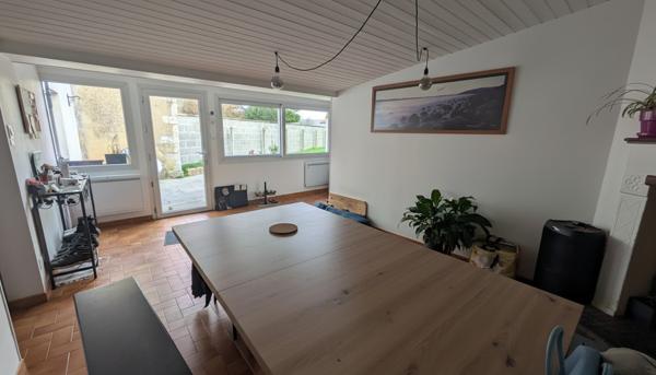 Maison 5 pièces à vendre Pont l'Abbé d'Arnoult - 17250 / Réf: 3345