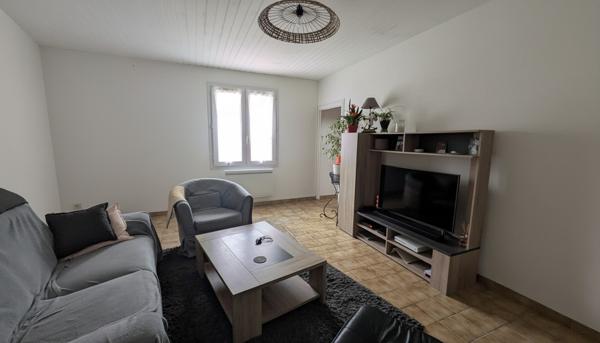 Maison 5 pièces à vendre Pont l'Abbé d'Arnoult - 17250 / Réf: 3345