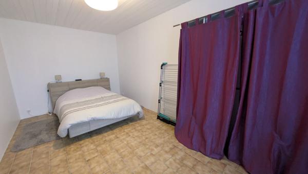 Maison 5 pièces à vendre Pont l'Abbé d'Arnoult - 17250 / Réf: 3345