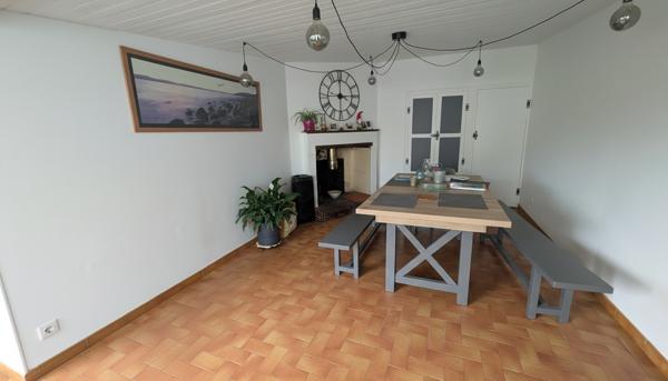 Maison 5 pièces à vendre Pont l'Abbé d'Arnoult - 17250 / Réf: 3345