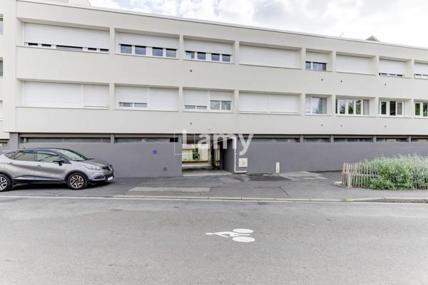 Grand t1 bis dans résidence entièrement isolée