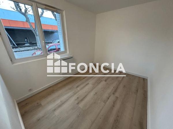 Location Appartement 3 pièces 44.92 m² - 390 AVENUE VICTOR HUGO Valence 26000