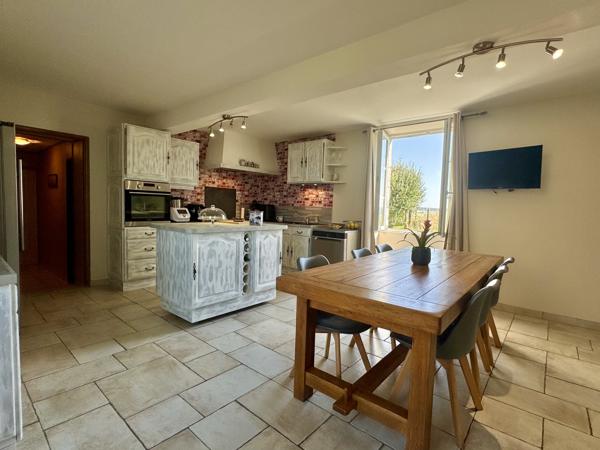 Maison à vendre à Saint-Gervais-les-Trois-Clochers (86230) - Vienne