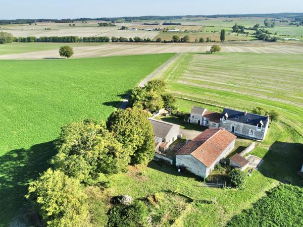 Maison à vendre à Saint-Gervais-les-Trois-Clochers (86230) - Vienne