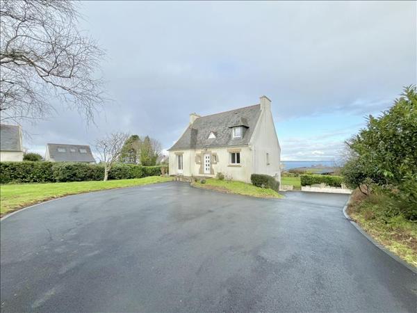 Maison à louer |  LANVEOC |  8 pièces | 135 m²