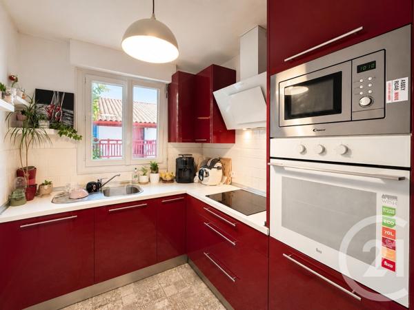Appartement T4 à vendre  4 pièces - 66,86 m 2   HENDAYE  - 64