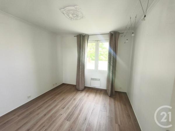 Maison à vendre  4 pièces - 133 m 2   COLAYRAC ST CIRQ  - 47