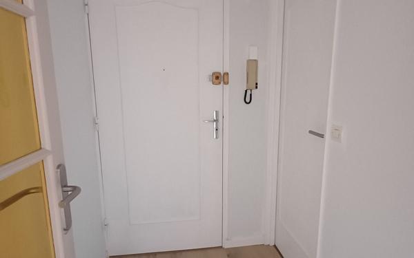 Appartement à louer    2 pièces •  Hazebrouck