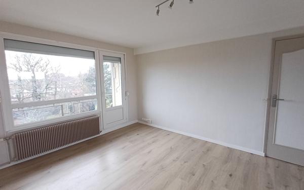 Appartement à louer    2 pièces •  Hazebrouck