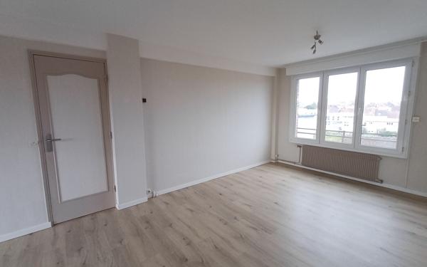 Appartement à louer    2 pièces •  Hazebrouck