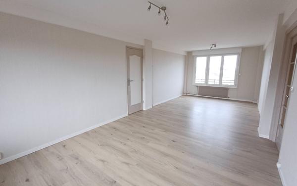 Appartement à louer    2 pièces •  Hazebrouck