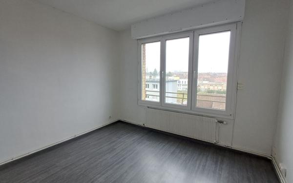 Appartement à louer    2 pièces •  Hazebrouck