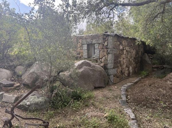 Vente / Maison et grand terrain à Porto-Vecchio (20137)