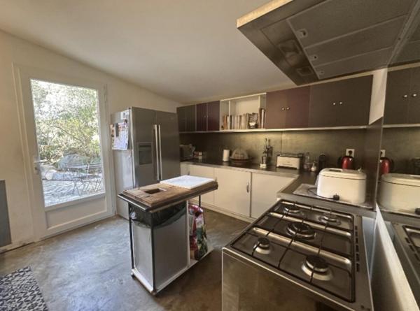 Vente / Maison et grand terrain à Porto-Vecchio (20137)