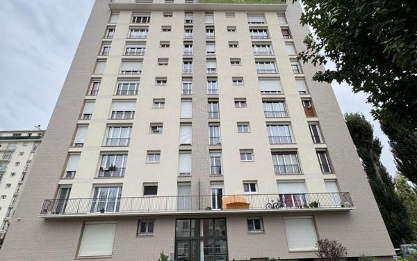 Appartement à vendre    4 pièces • 69 m2 Chelles