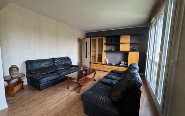 Appartement à vendre    4 pièces • 69 m2 Chelles