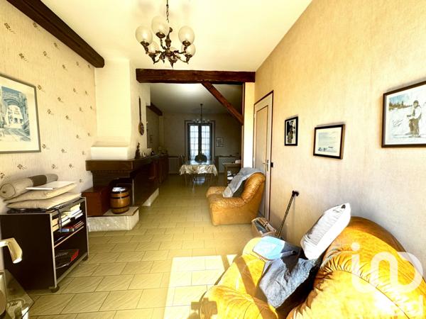 Maison à vendre 5 pièces 110 m² Mandres-les-Roses
