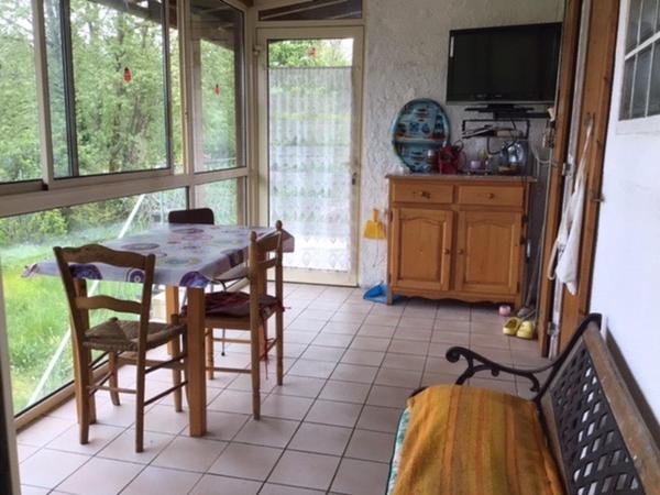 Maison en pierre, possibilité de repartir en 3 habitations.