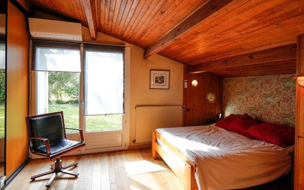 Maison à vendre    5 pièces •  Saint-Loubès