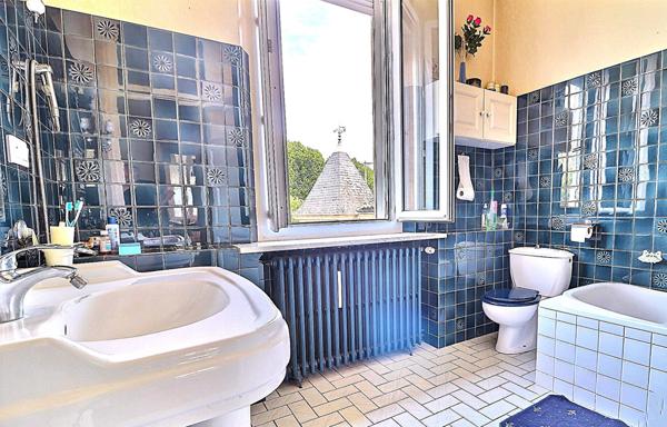 Maison Léognan 5 chambres, bureau, piscine