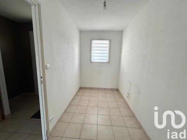 Maison 4 pièces de 95 m² à Châtillon-sur-Thouet (79200)