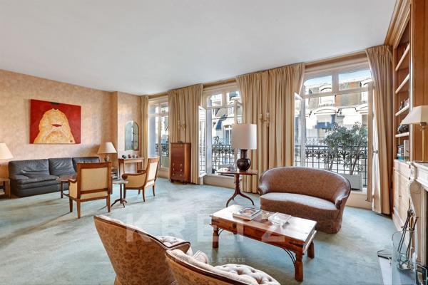 Paris XVIIème - Un appartement familial et de réception proche du Parc Monceau