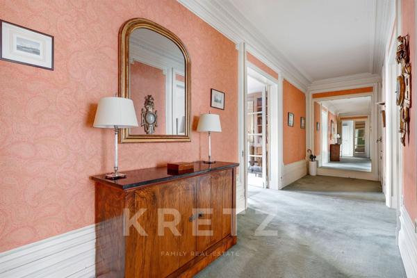 Paris XVIIème - Un appartement familial et de réception proche du Parc Monceau