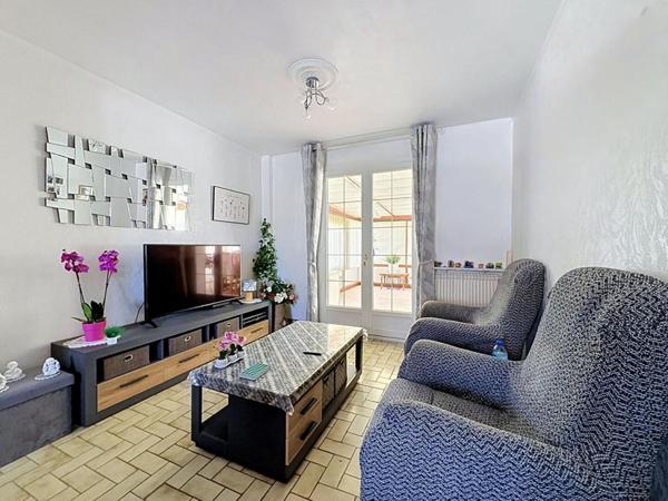PAVILLON INDEPENDANT - 118M² - 4 CHAMBRES - SOUS SOL TOTAL - DOUBLE GARAGE - 60250 BURY