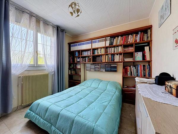 PAVILLON INDEPENDANT - 118M² - 4 CHAMBRES - SOUS SOL TOTAL - DOUBLE GARAGE - 60250 BURY