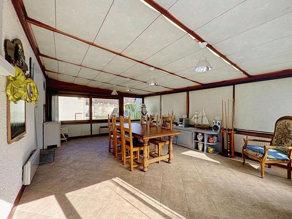 PAVILLON INDEPENDANT - 118M² - 4 CHAMBRES - SOUS SOL TOTAL - DOUBLE GARAGE - 60250 BURY