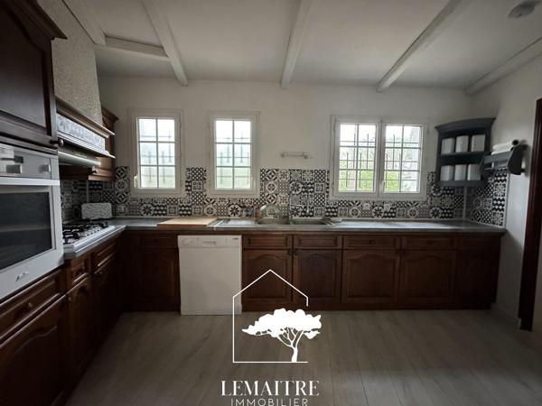 Maison familiale dans un environnement privilégié