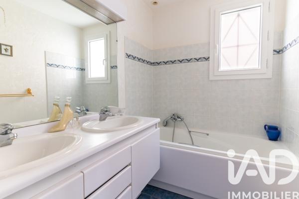 Maison à vendre 6 pièces 165 m² Montévrain