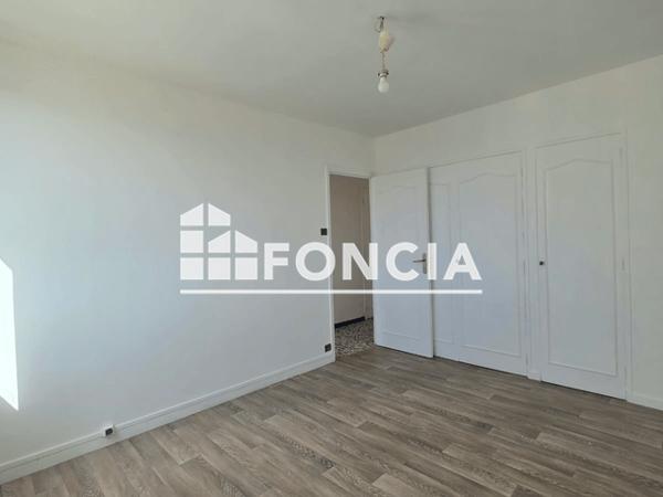 Location Appartement 3 pièces 66.82 m² - Grenoble 38100
