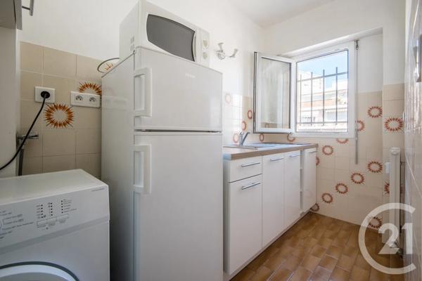 Appartement Studio à vendre  1 pièce - 32,78 m 2   NICE  - 06