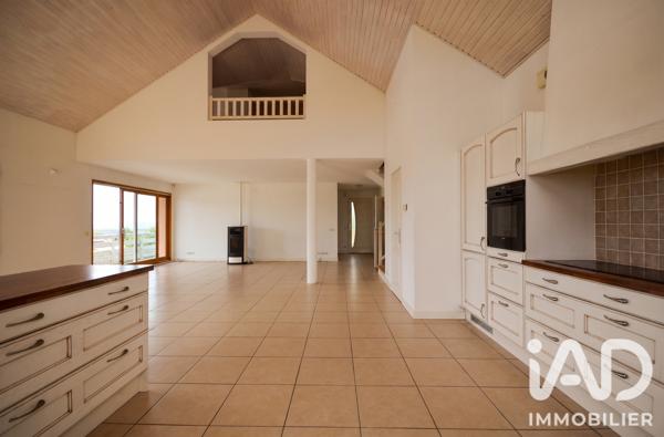 Maison à vendre 5 pièces 176 m² Bossey