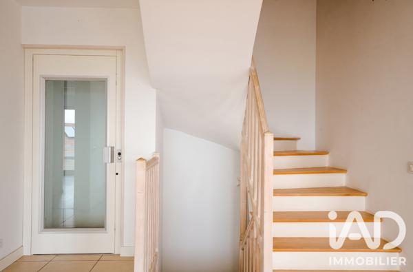 Maison à vendre 5 pièces 176 m² Bossey