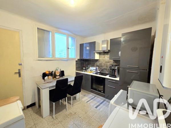 Appartement à vendre 3 pièces 60 m² Nîmes-Saint-Césaire