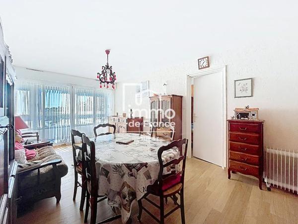 Appartement à vendre à Roche-sur-Yon (85000)