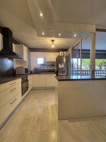 APPARTEMENT TYPE 3 AVEC TERRASSE